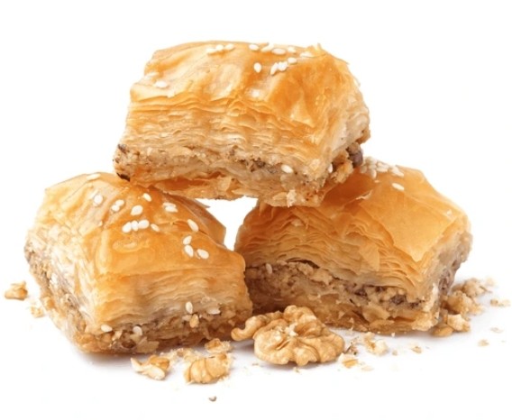 1 Kg Taze Pişmiş Cevizli Baklava Lezzeti KarabÃ¼k pasta sipariÅŸi