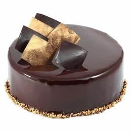 4 ile 6 kişilik kişilik Klasik sade çikolatalı yaş pasta Doğum günü pastası Pasta servisi Karabük pasta siparişi