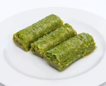 500 Gr Fıstık Sarma - Tatlı Dünyasının Asil Üyesi KarabÃ¼k pasta sipariÅŸi