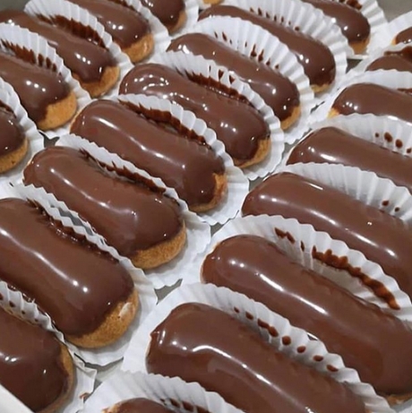 Kaliteli Çikolata İçeren 1 Kg Ekler Pasta Karabük pasta siparişi