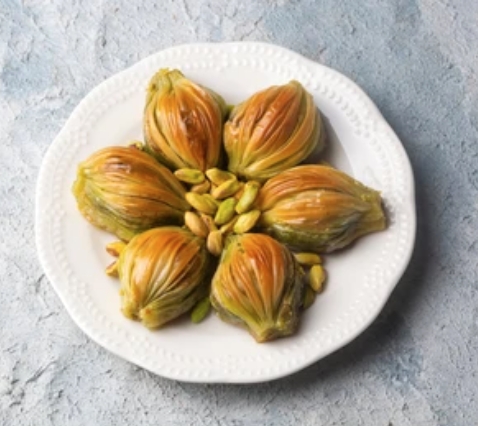 Paylaşım İçin İdeal 1000 Gr Baklava Karabük pasta siparişi